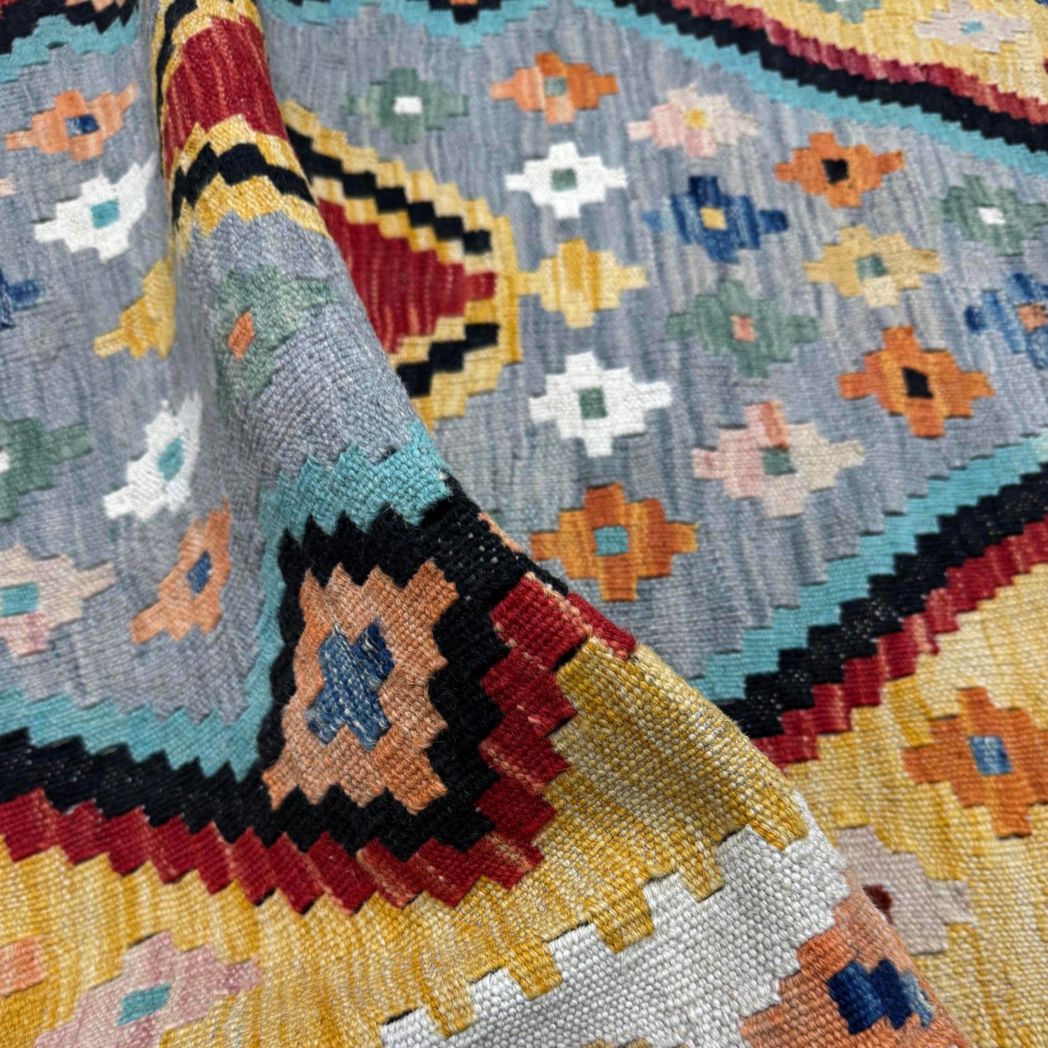 Handmade Vegetable Kelim 3' 6" x 4' 9" (ft) - No. Y39673
