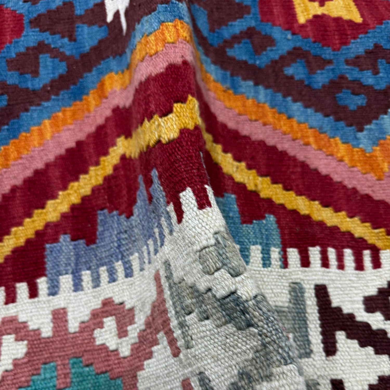 Handmade Vegetable Kelim 3' 5" x 4' 11" (ft) - No. Y39678