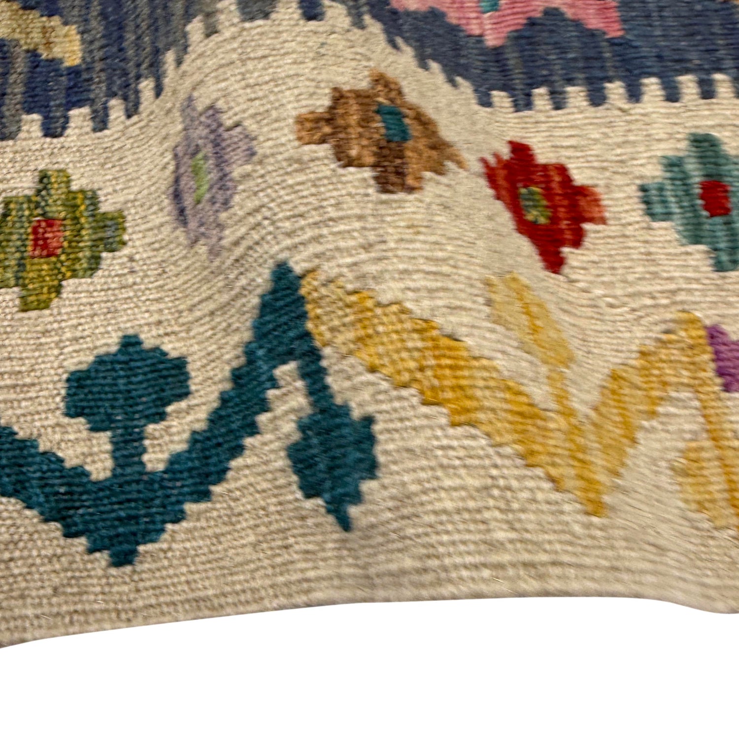 Handmade Vegetable Kilim 3' 5" x 4' 10" (ft) - No. Y39679