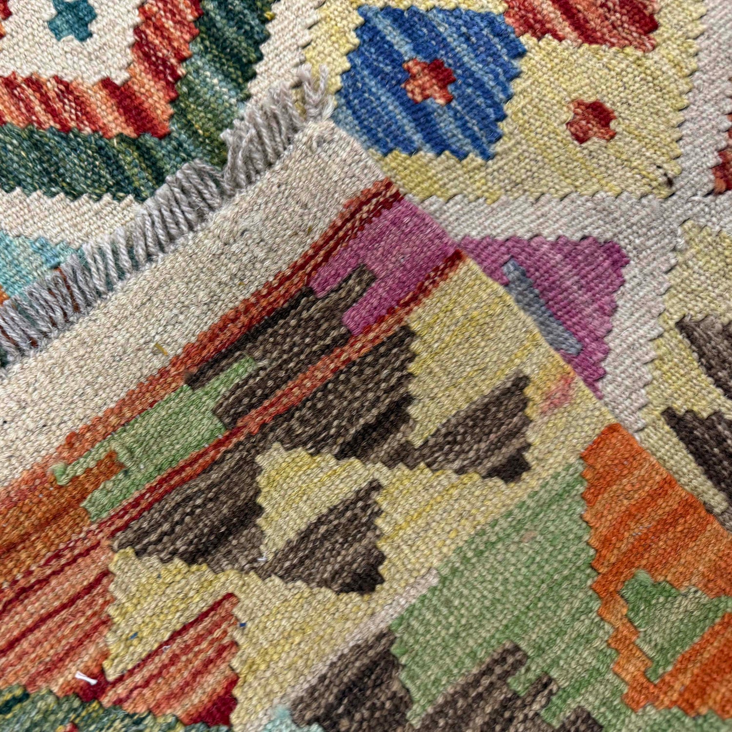 Handmade Vegetable Kilim 3' 5" x 4' 9" (ft) - No. Y39726