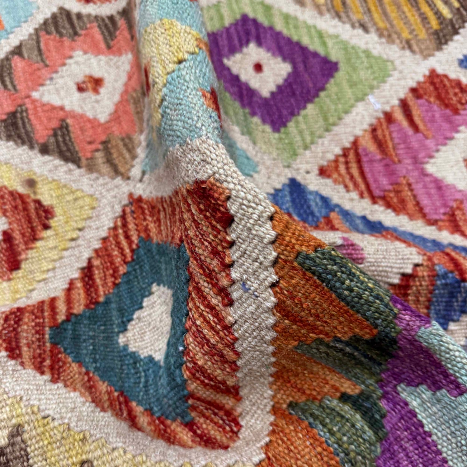 Handmade Vegetable Kilim 3' 5" x 4' 9" (ft) - No. Y39726