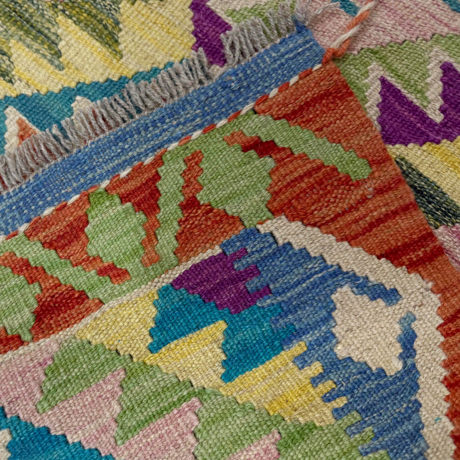 Handmade Vegetable Kilim 3' 5" x 4' 10" (ft) - No. Y39935