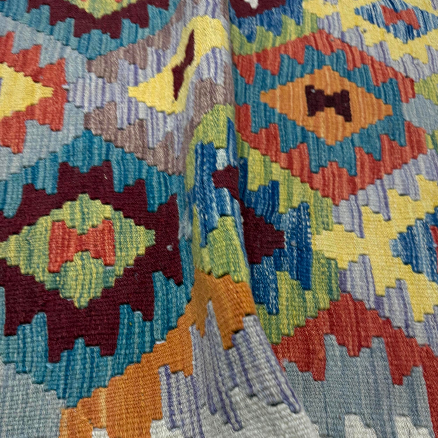 Handmade Vegetable Kilim 3' 7" x 4' 11" (ft) - No. Y39942